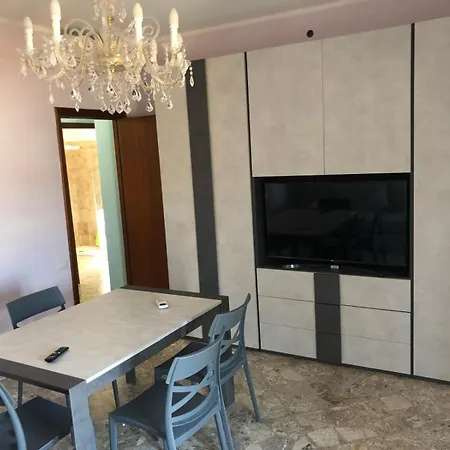 Apartment Skyway