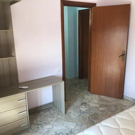 Skyway Apartment *
